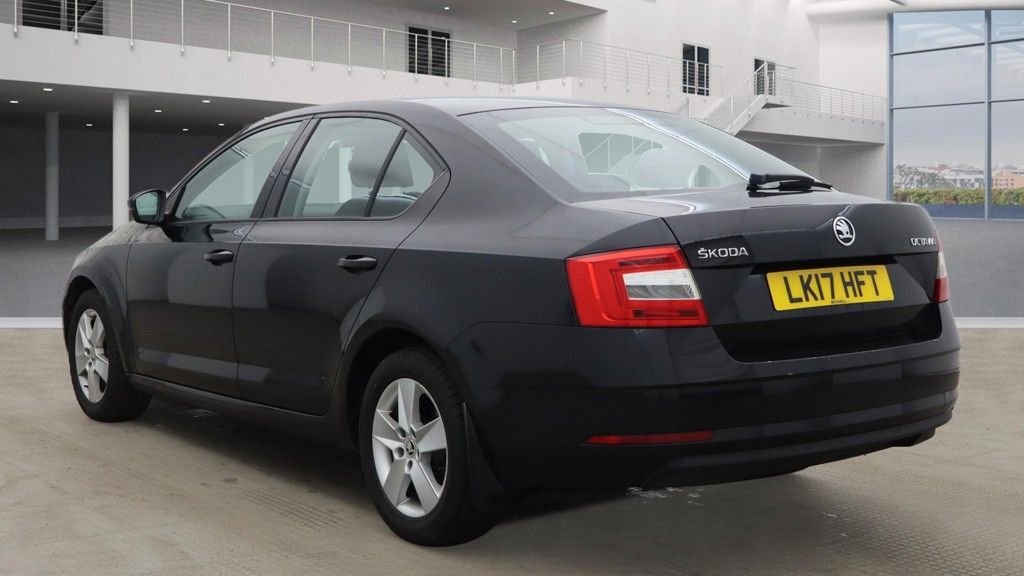 Used Skoda Octavia 2017 for sale - 77708875: Photo 9