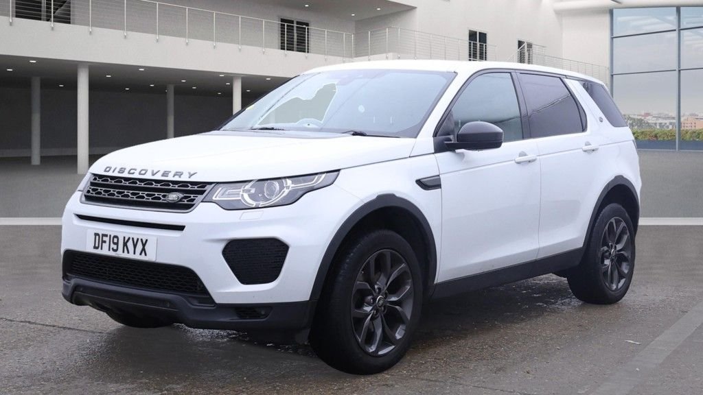 Used Land Rover Discovery Sport 2019 for sale - 76439028: Photo 2