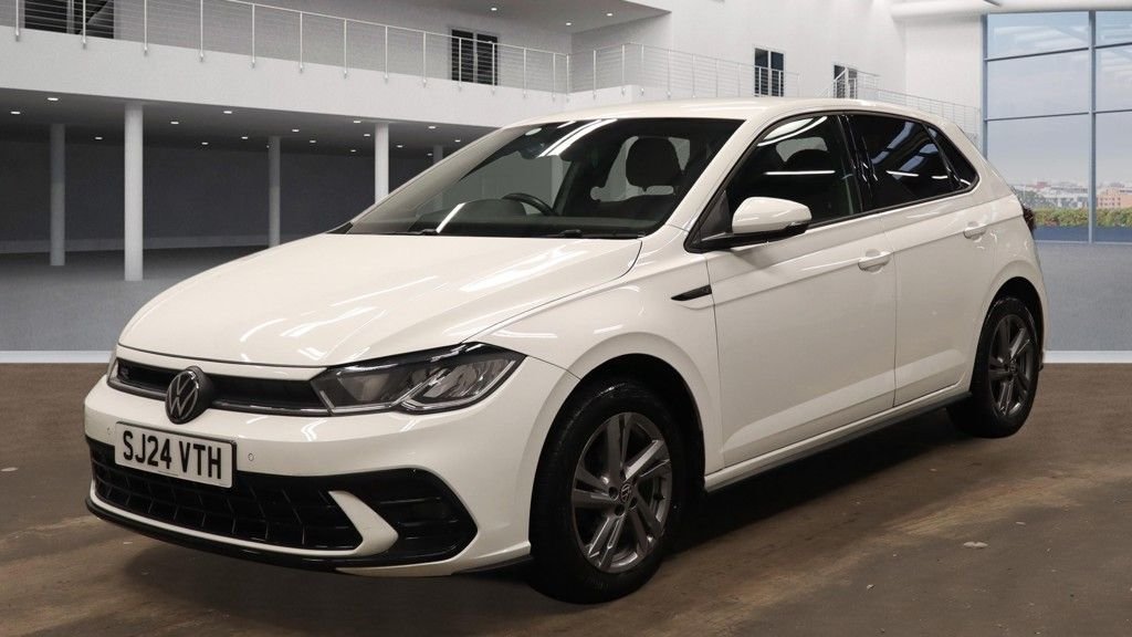 Used Volkswagen Polo 2024 for sale - 77952968: Photo 2
