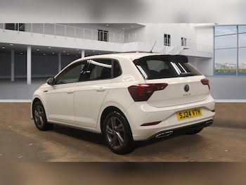 Used Volkswagen Polo 2024 for sale - 77952968: Photo