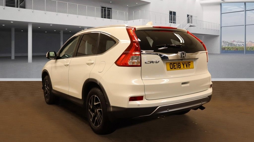 Used Honda CR-V 2018 for sale - 76356480: Photo 3