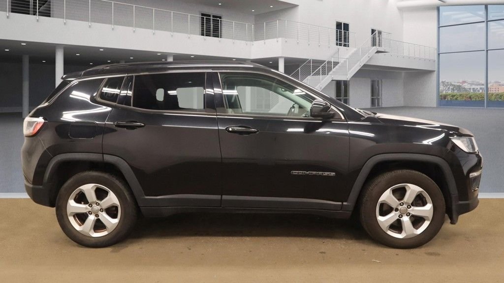 Used Jeep Compass 2018 for sale - 77967405: Photo 5