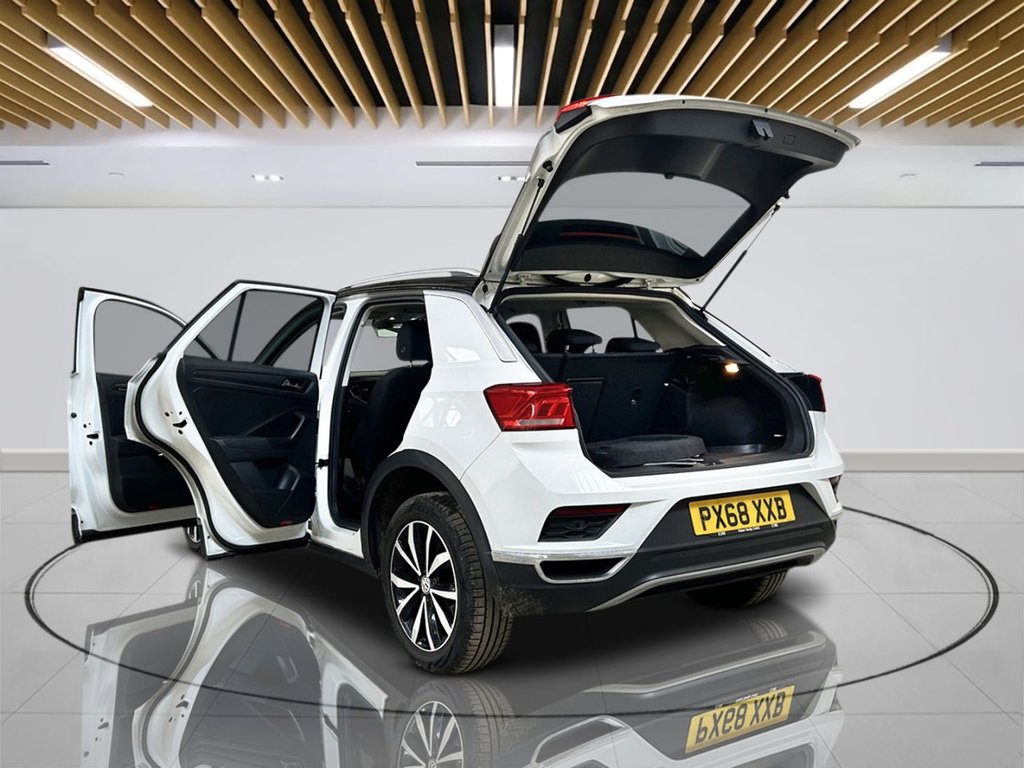 Used Volkswagen T-Roc 2018 for sale - 78200180: Photo 10