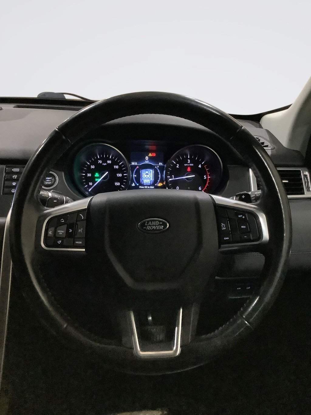 Used Land Rover Discovery Sport 2017 for sale - 77053599: Photo 12