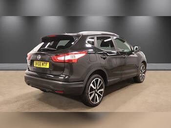 Used Nissan Qashqai 2016 for sale - 79625585: Photo