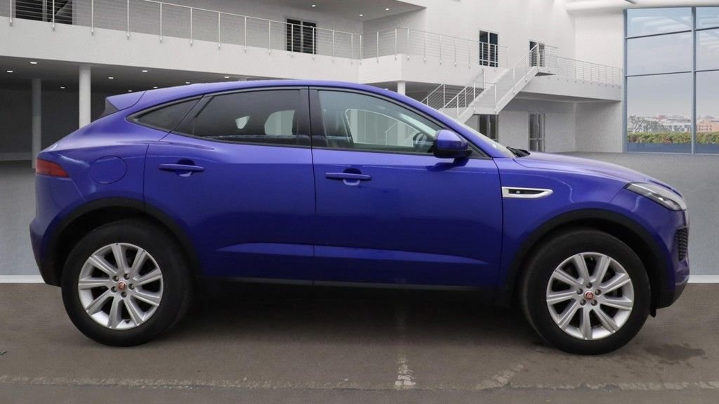 Used Jaguar E-Pace 2019 for sale - 76654422: Photo 5