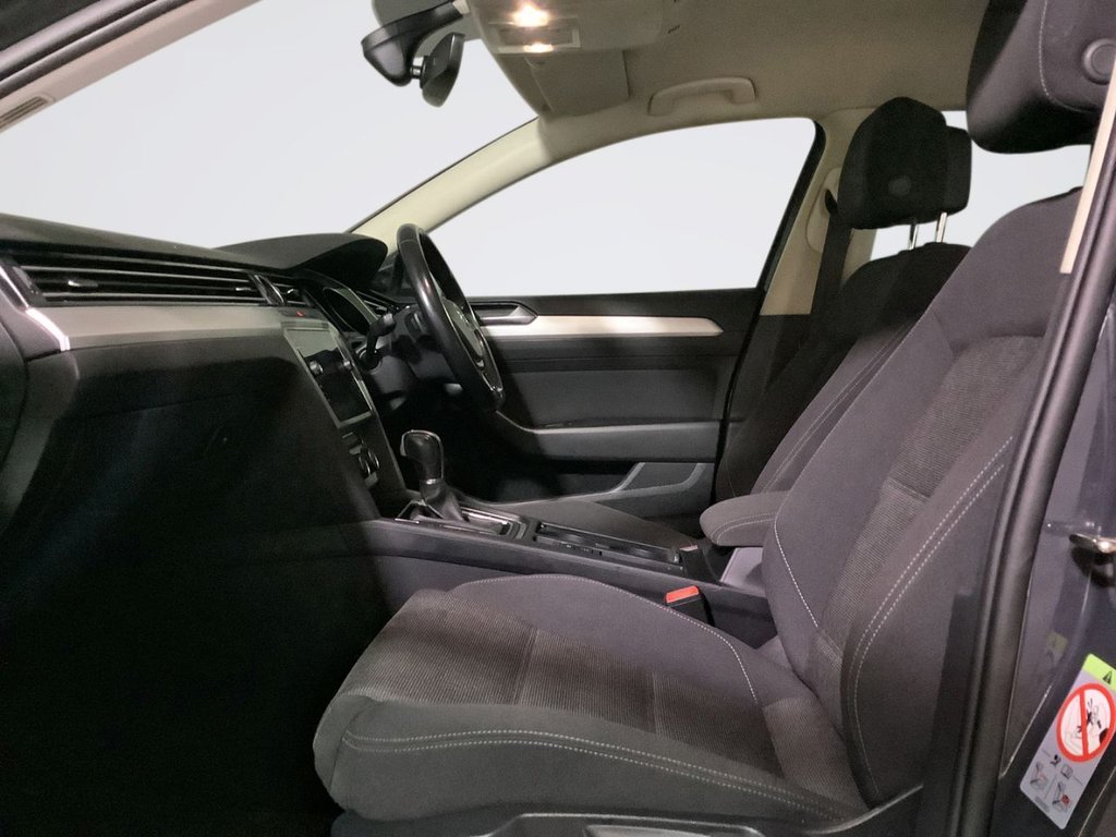 Used Volkswagen Passat 2019 for sale - 76487037: Photo 12