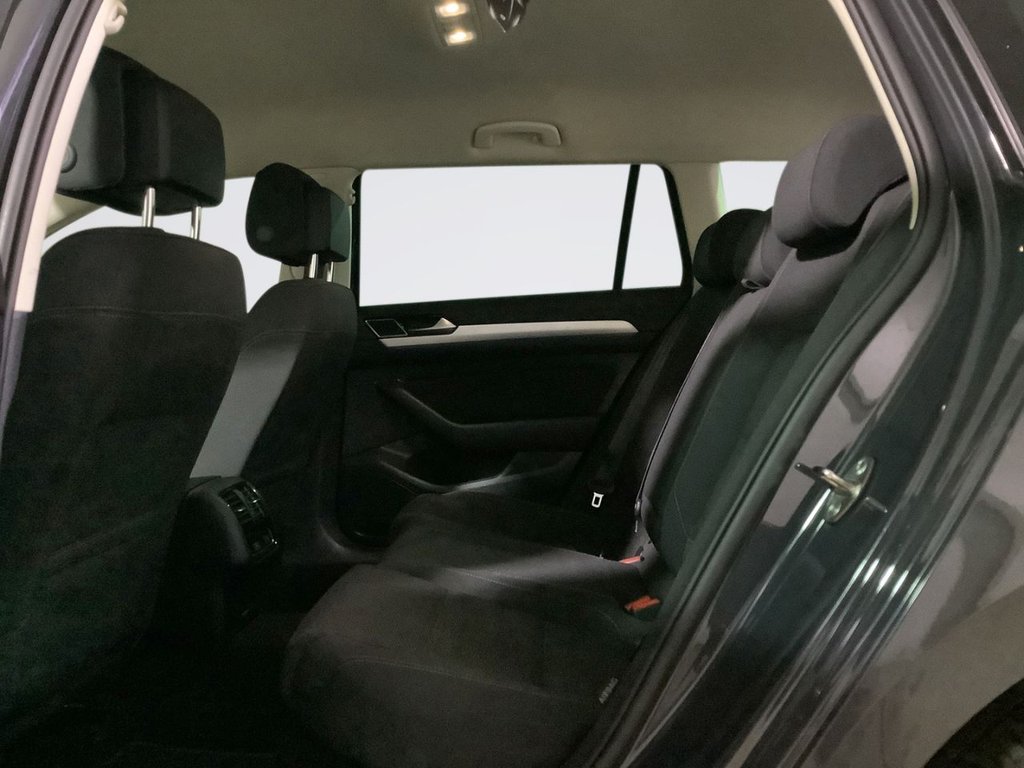 Used Volkswagen Passat 2019 for sale - 76487037: Photo 13