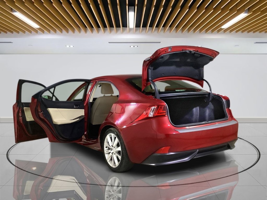 Used Lexus IS 2015 for sale - 77533928: Photo 10