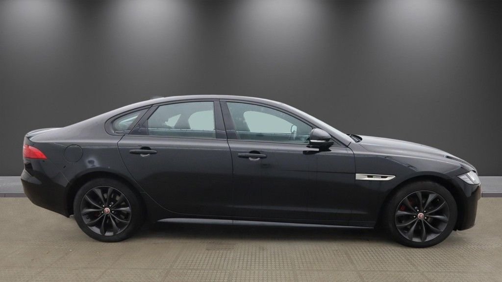 Used Jaguar XF 2017 for sale - 78044767: Photo 5