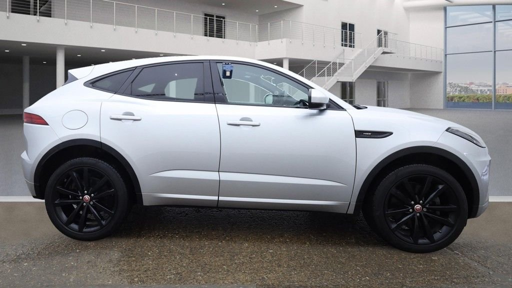 Used Jaguar E-Pace 2018 for sale - 76900998: Photo 11