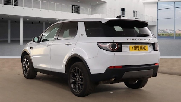 Used Land Rover Discovery Sport 2019 for sale - 76210604: Photo 3