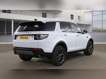 Used Land Rover Discovery Sport 2019 for sale - 76210604: Photo 4
