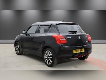 Used Suzuki Swift 2019 for sale - 78372991: Photo