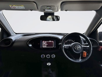 Used Toyota Aygo X 2022 for sale - 78590510: Photo