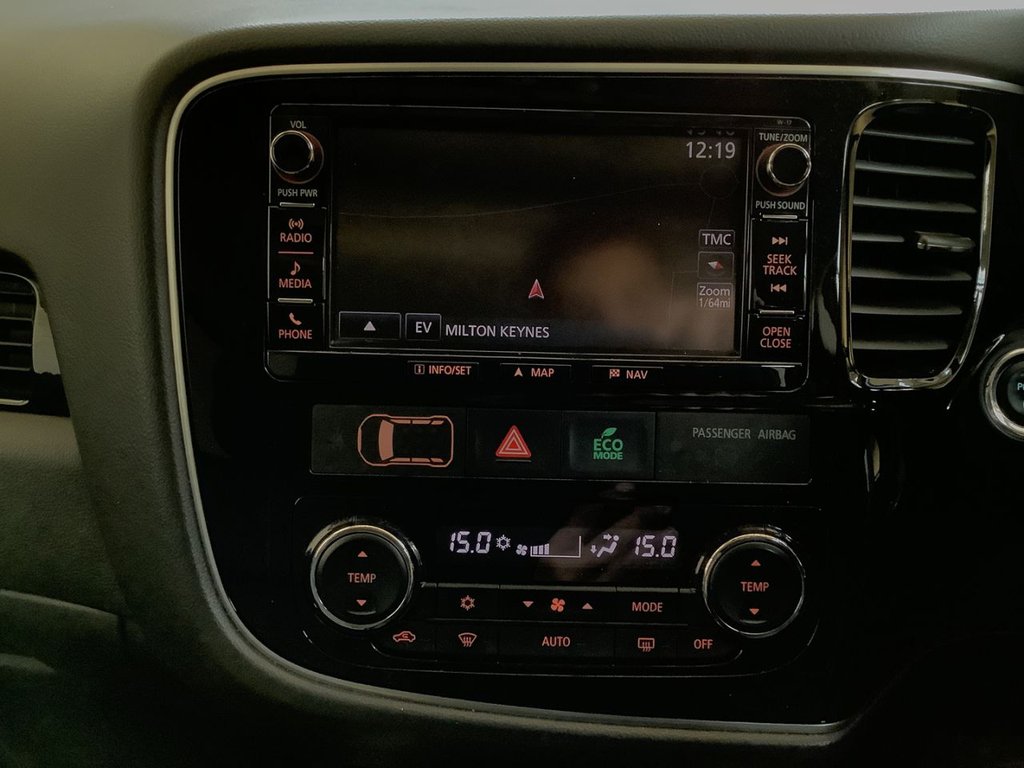 Used Mitsubishi Outlander 2017 for sale - 77995266: Photo 22