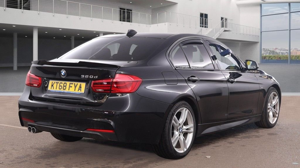 Used BMW 3 Series 2018 for sale - 77952903: Photo 10
