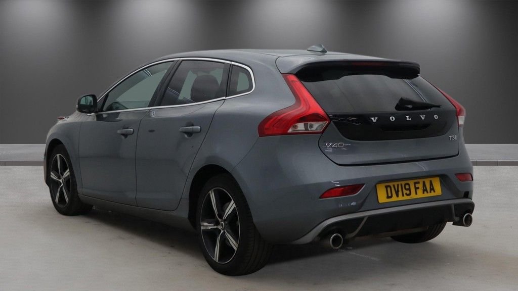 Used Volvo V40 2019 for sale - 78200611: Photo 3