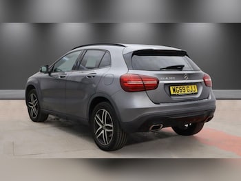 Used Mercedes-Benz GLA 2020 for sale - 78781021: Photo