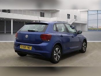 Used Volkswagen Polo 2018 for sale - 75738938: Photo
