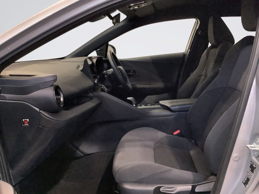 Used Toyota C-HR 2024 for sale - 77593686: Photo 11