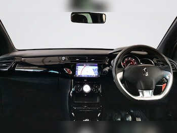 Used DS Automobiles DS 3 2017 for sale - 77680522: Photo