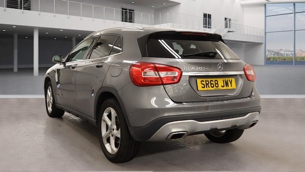 Used Mercedes-Benz GLA 2019 for sale - 76267227: Photo 3
