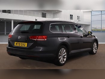 Used Volkswagen Passat 2019 for sale - 75832712: Photo
