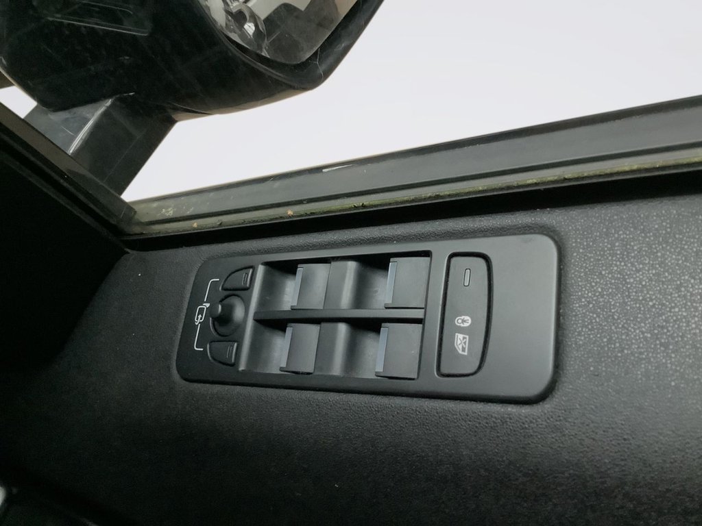 Used Land Rover Discovery Sport 2019 for sale - 77484996: Photo 25