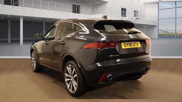 Used Jaguar E-Pace 2018 for sale - 76286175: Photo 3
