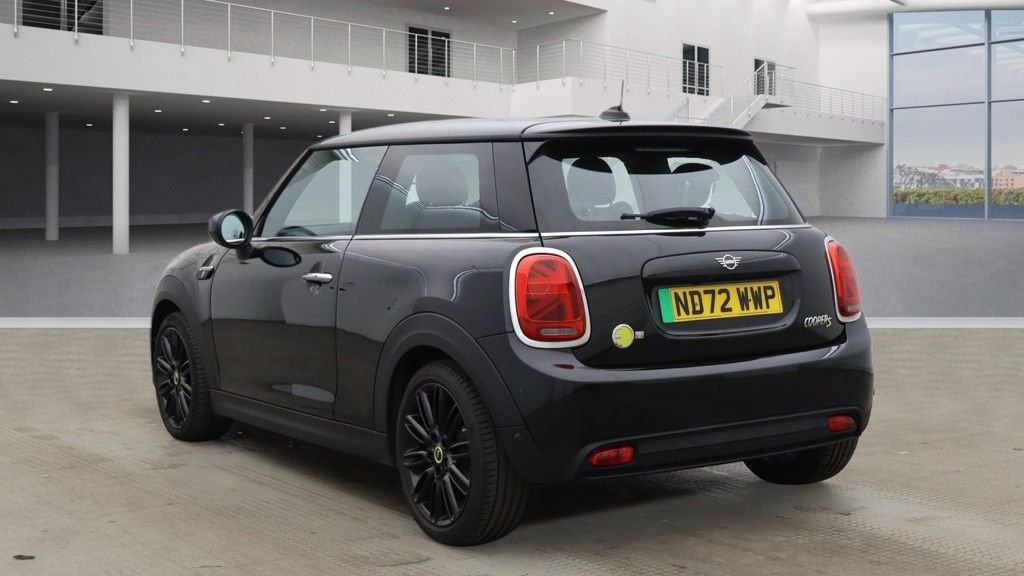 Used MINI Hatch 2022 for sale - 77332987: Photo 3