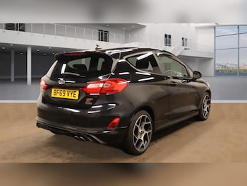 Used Ford Fiesta 2020 for sale - 76482127: Photo
