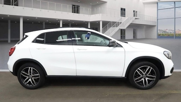 Used Mercedes-Benz GLA 2018 for sale - 76333696: Photo 5