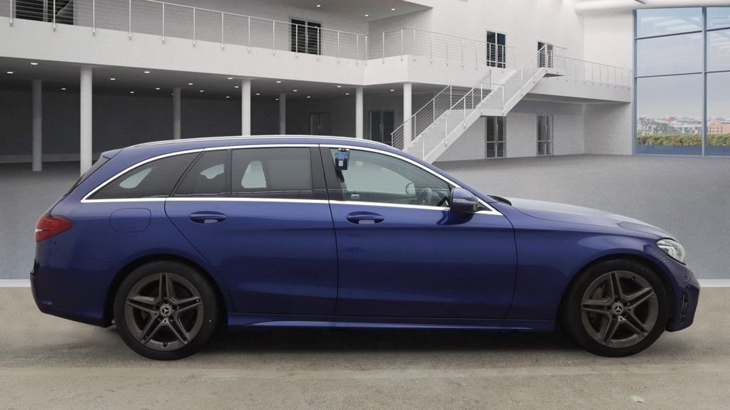 Used Mercedes-Benz C Class 2019 for sale - 77588288: Photo 5