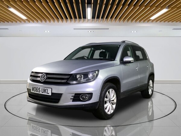 Used Volkswagen Tiguan 2015 for sale - 76068535: Photo 4
