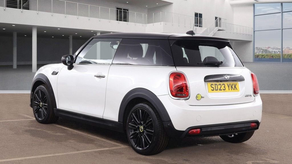 Used MINI Hatch 2023 for sale - 77647897: Photo 9