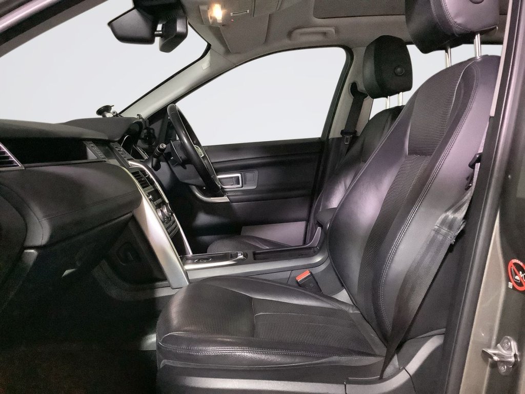 Used Land Rover Discovery Sport 2018 for sale - 76092612: Photo 12