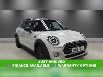 Used MINI Hatch 2018 for sale - 79155571: Photo