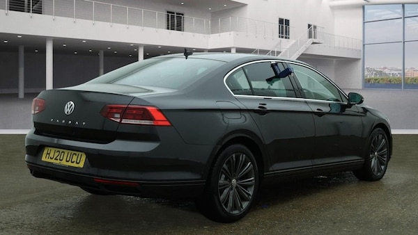 Used Volkswagen Passat 2020 for sale - 76322970: Photo 4