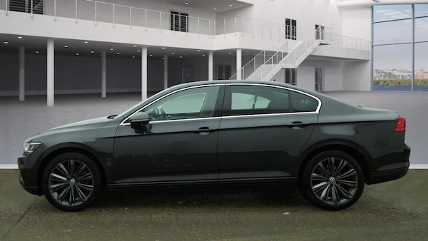 Used Volkswagen Passat 2020 for sale - 76322970: Photo 6