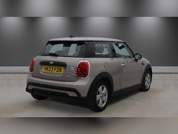 Used MINI Hatch 2023 for sale - 79142200: Photo