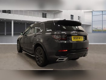 Used Land Rover Discovery Sport 2019 for sale - 77067574: Photo