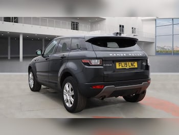 Used Land Rover Range Rover Evoque 2019 for sale - 75607209: Photo