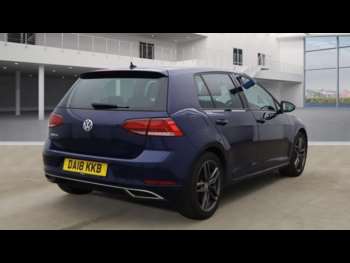 Used Volkswagen Golf 2018 for sale - 75416641: Photo