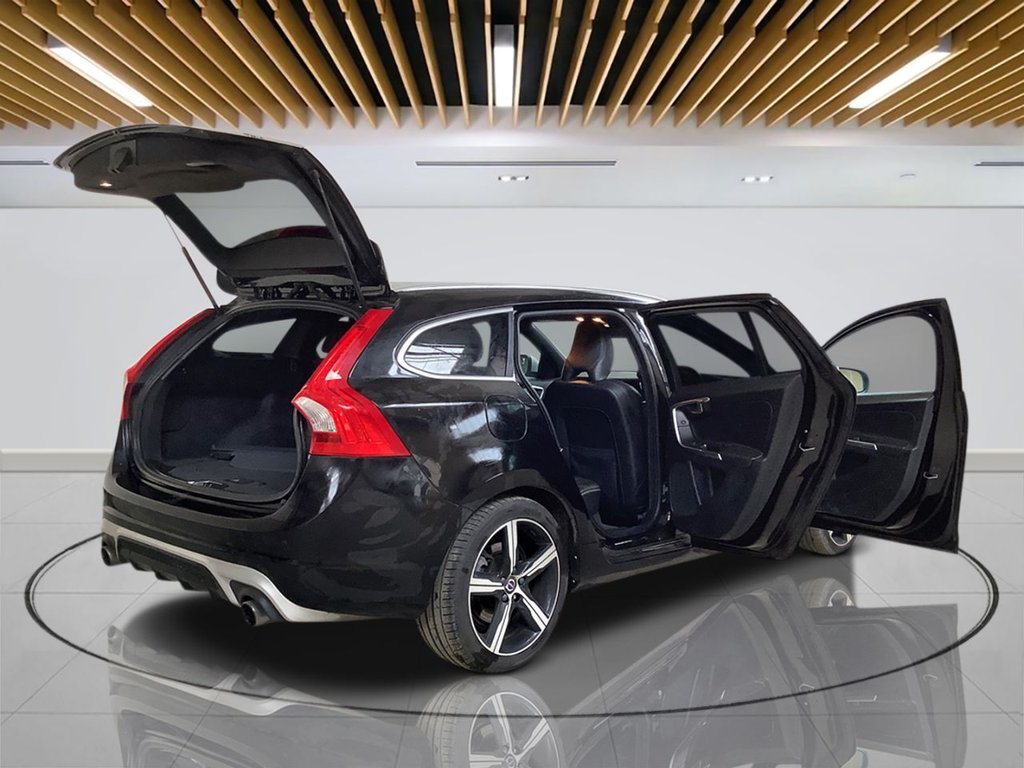 Used Volvo V60 2017 for sale - 78008812: Photo 10