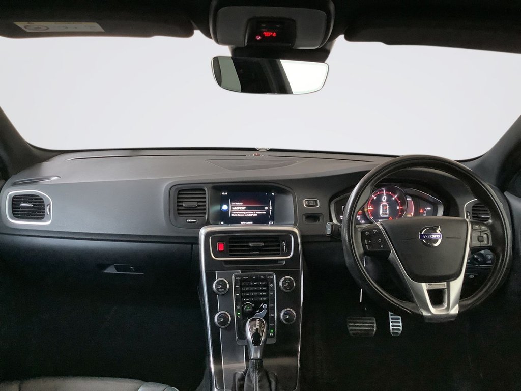 Used Volvo V60 2017 for sale - 78008812: Photo 3