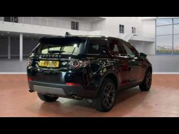 Used Land Rover Discovery Sport 2019 for sale - 75397377: Photo