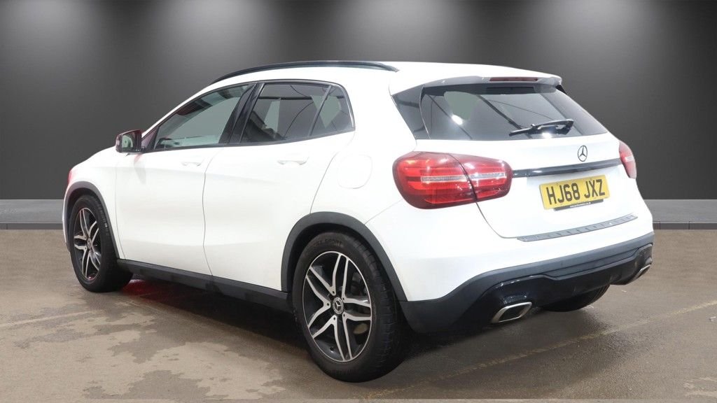 Used Mercedes-Benz GLA 2018 for sale - 78140771: Photo 3