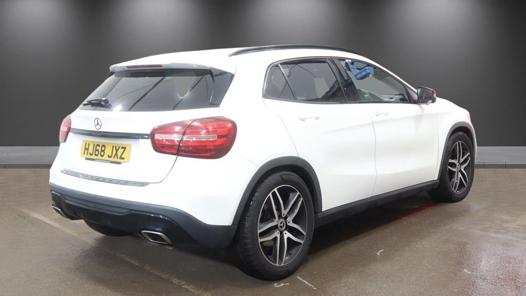 Used Mercedes-Benz GLA 2018 for sale - 78140771: Photo 4