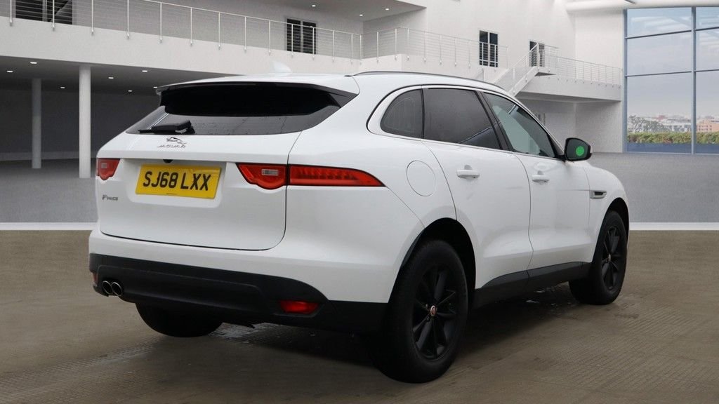 Used Jaguar F-Pace 2018 for sale - 77452275: Photo 10